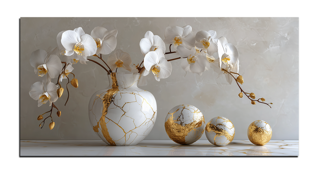 Gilded paintings are a timeless trend that never goes out of style