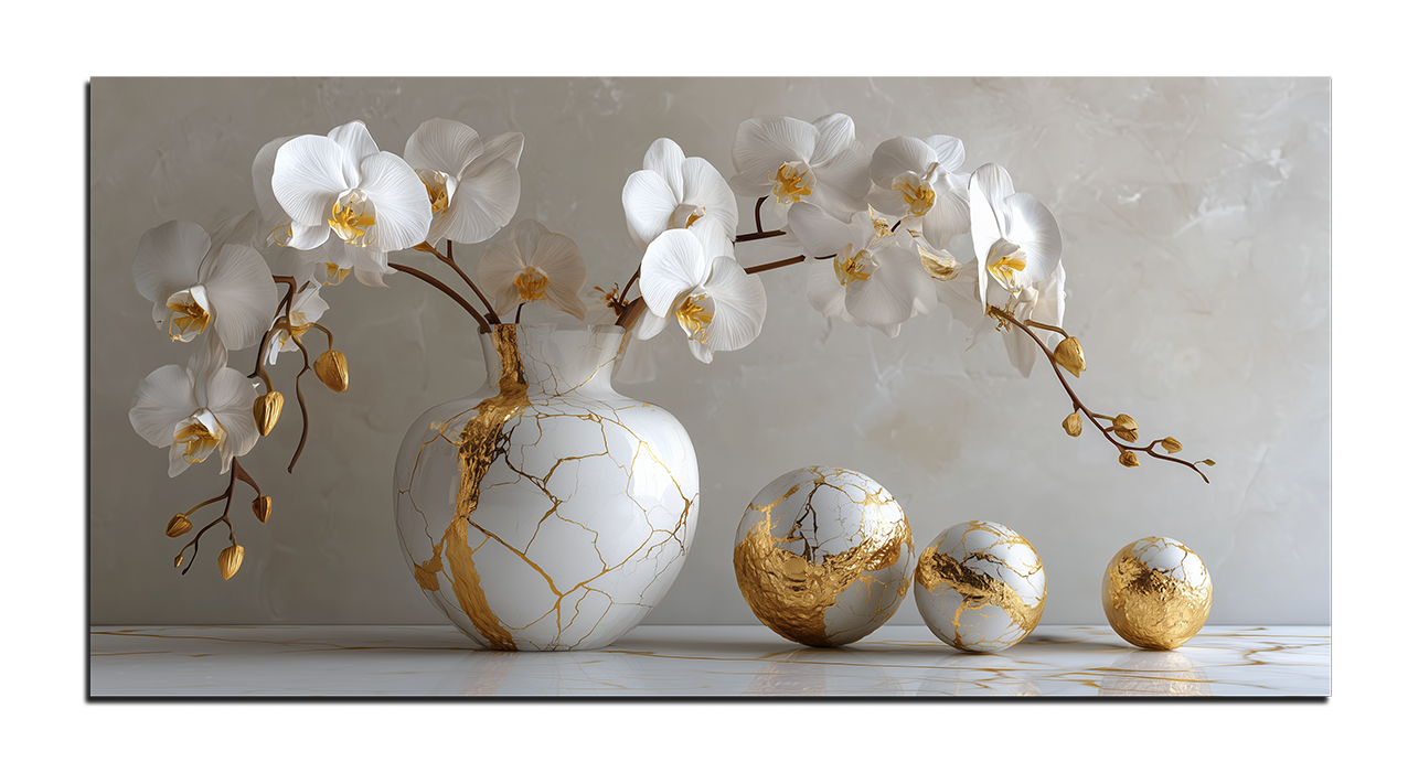 Gilded paintings are a timeless trend that never goes out of style